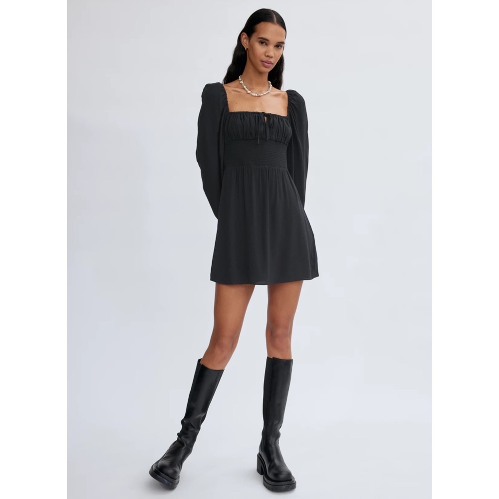 Aritizia Sunday Best Arden Dress